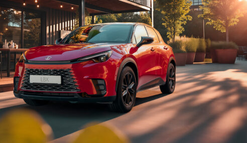Nuevo Lexus LBX Vibrant Edition