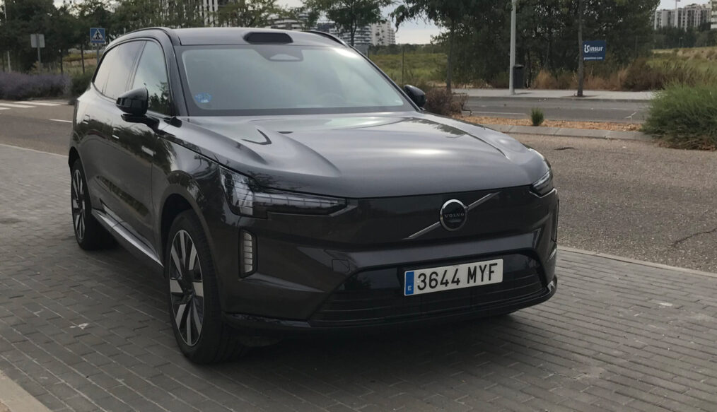 Prueba Volvo EX90 SUV 100% eléctrico de gran tamaño
