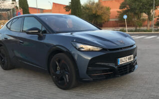 Prueba CUPRA Tavascan, No Drivers, No CUPRA