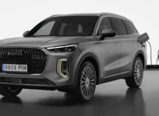 Nuevo EBRO S900 PHEV desde 38.990 euros