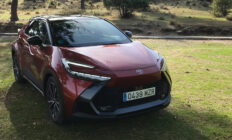 Prueba Toyota C-HR HEV el híbrido, del SUV compacto de más éxito