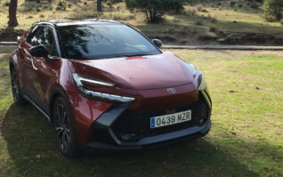 Prueba Toyota C-HR HEV el híbrido, del SUV compacto de más éxito