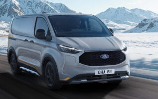 Nueva Ford E-Transit Custom