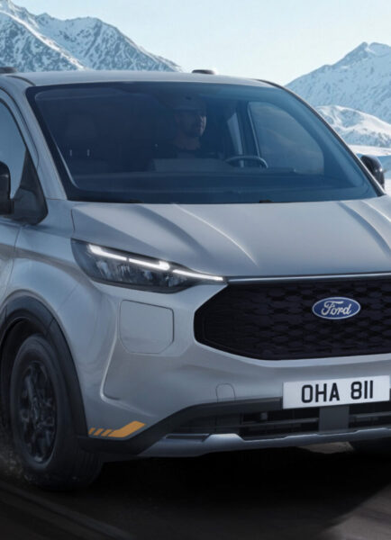 Nueva Ford E-Transit Custom