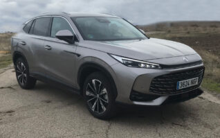 El nuevo MG HS Hybrid+ a prueba