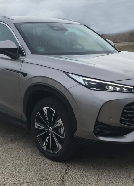 El nuevo MG HS Hybrid+ a prueba