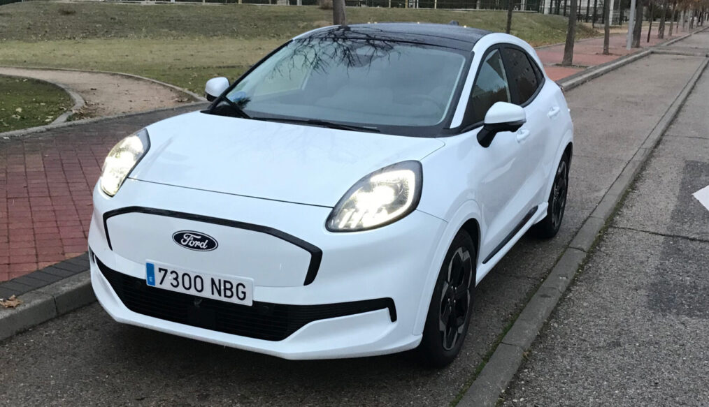 A prueba el Ford Puma Gen-E®