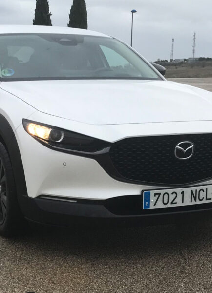 A prueba el nuevo Mazda CX-30 2.5 litros 140 CV