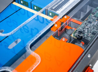 MG, primer fabricante del mundo en lograr la producción en serie de baterías semisólidas