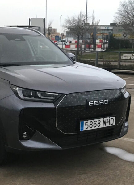 Prueba EBRO s700 PHEV, el EBRO más equilibrado