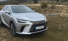A prueba el Lexus RX 450h+