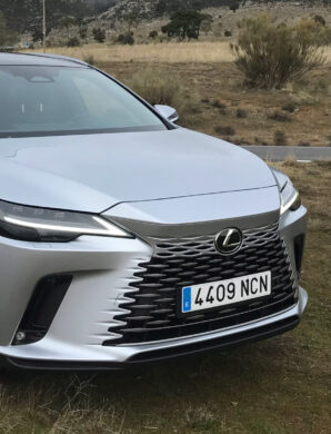 A prueba el Lexus RX 450h+