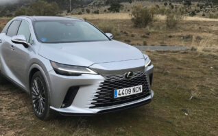 A prueba el Lexus RX 450h+