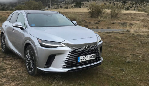 A prueba el Lexus RX 450h+