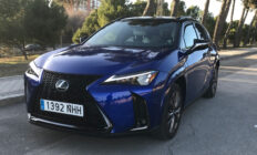 A prueba el Lexus UX 300h I Compacto muy premium