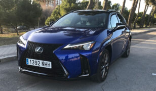 A prueba el Lexus UX 300h I Compacto muy premium