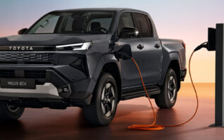 Nueva Toyota Hilux BEV, la versión 100% eléctrica de la pick-up