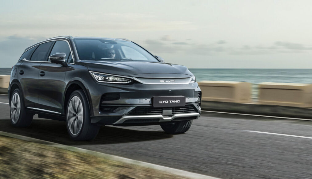 BYD TANG, en abril, desde 50.000 euros
