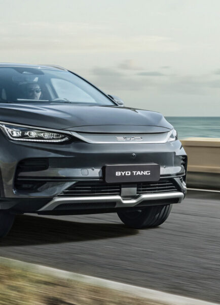 BYD TANG, en abril, desde 50.000 euros