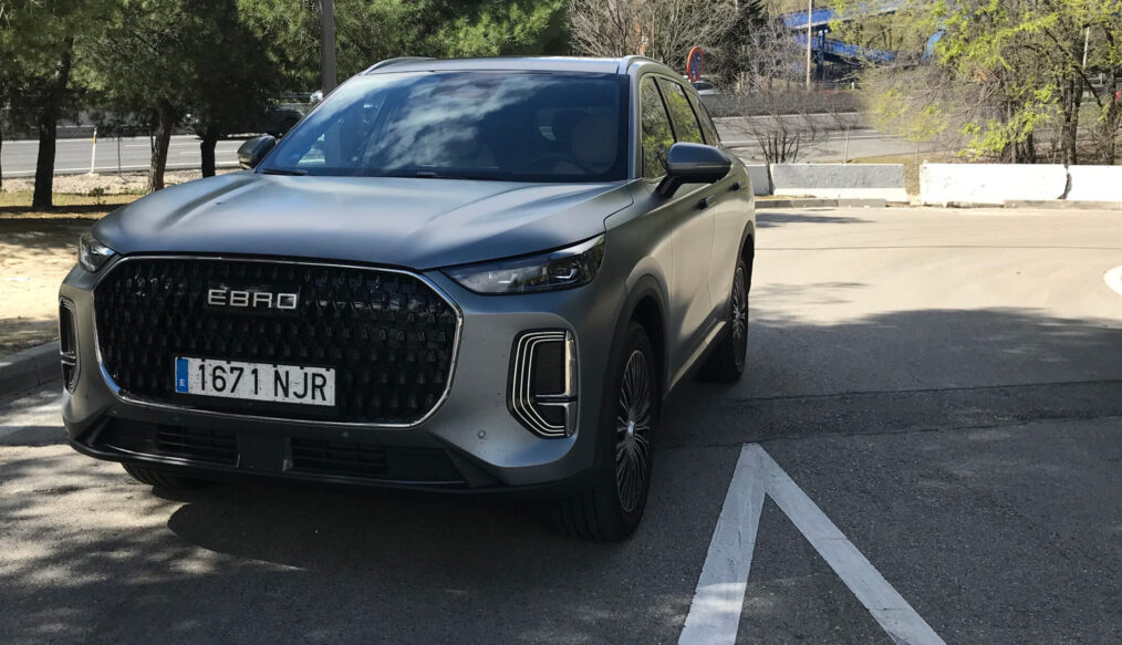 A prueba el EBRO s900 PHEV