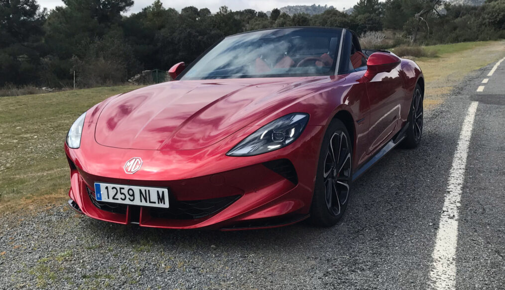 MG Cyberster, el súper deportivo 100% eléctrico a prueba