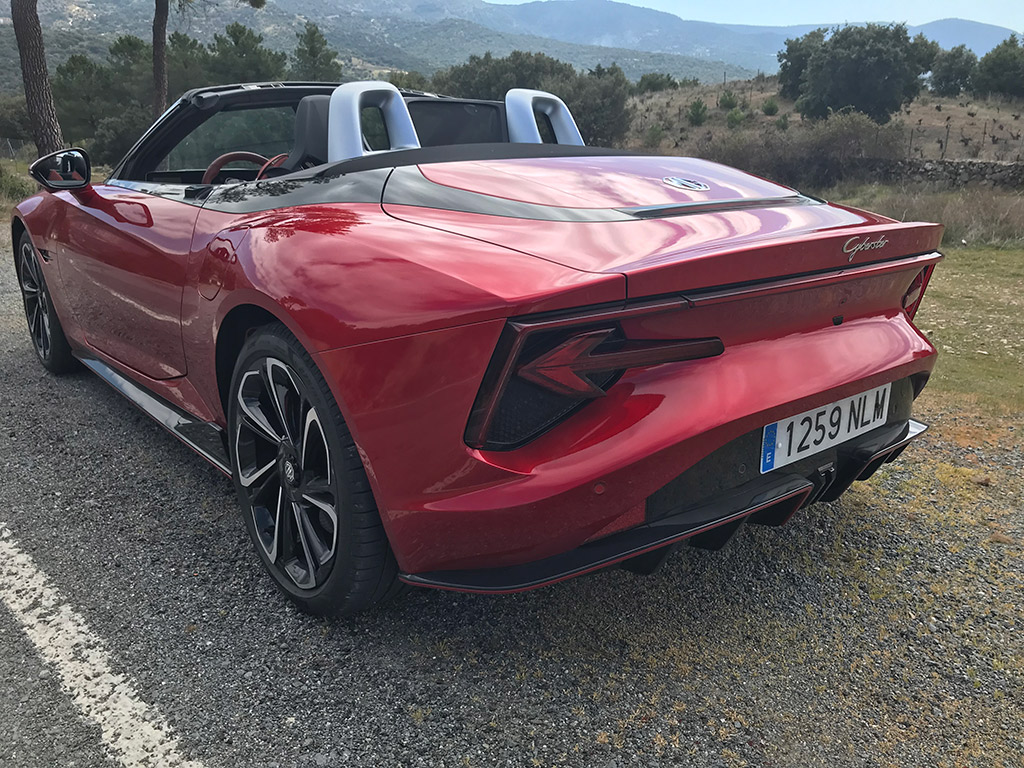 MG Cyberster, el súper deportivo 100% eléctrico a prueba