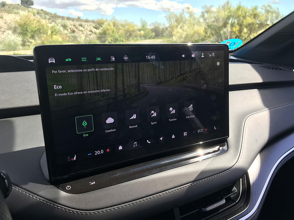 Nuevo Škoda Enyaq RS I Prueba a fondo