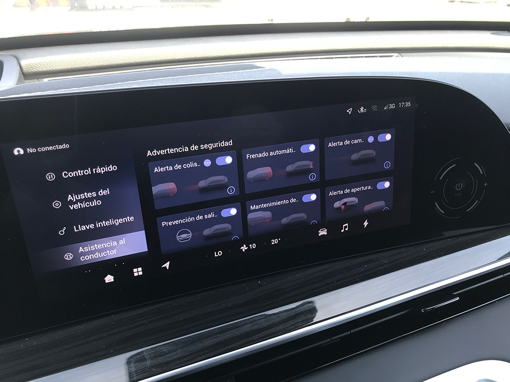 OMODA 9 PHEV I A prueba el buque insignia