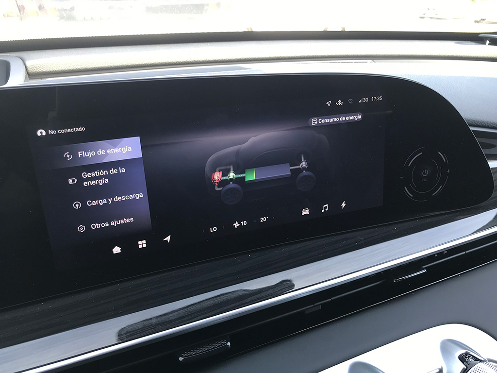OMODA 9 PHEV I A prueba el buque insignia