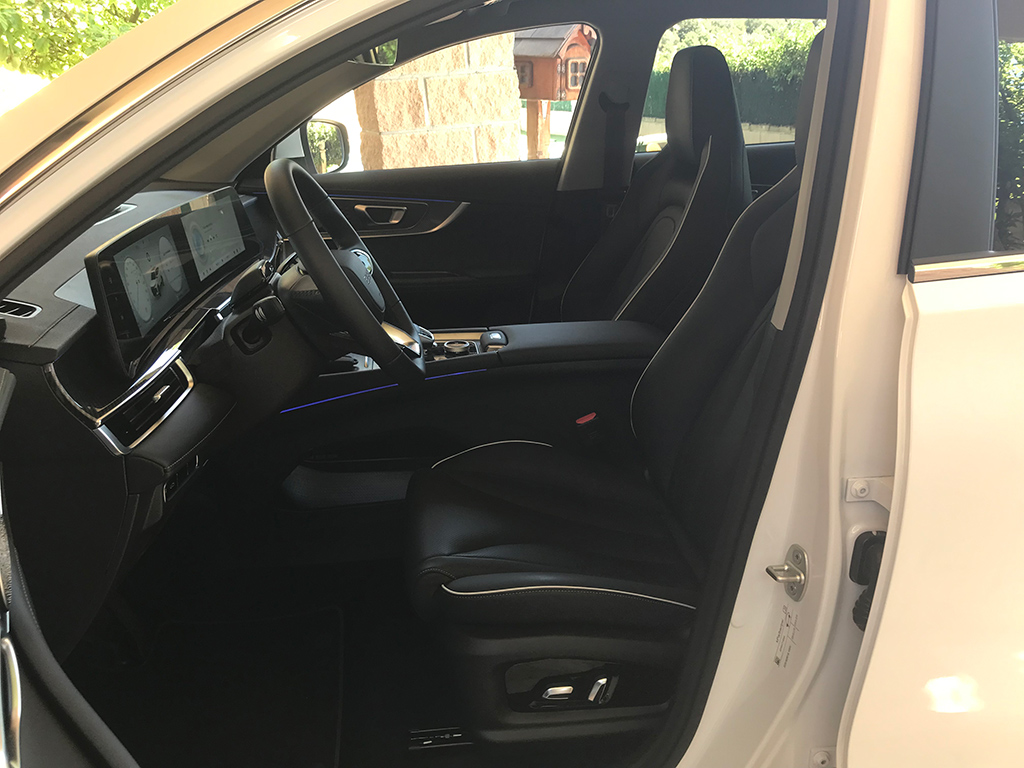 EBRO S700 HEV a prueba