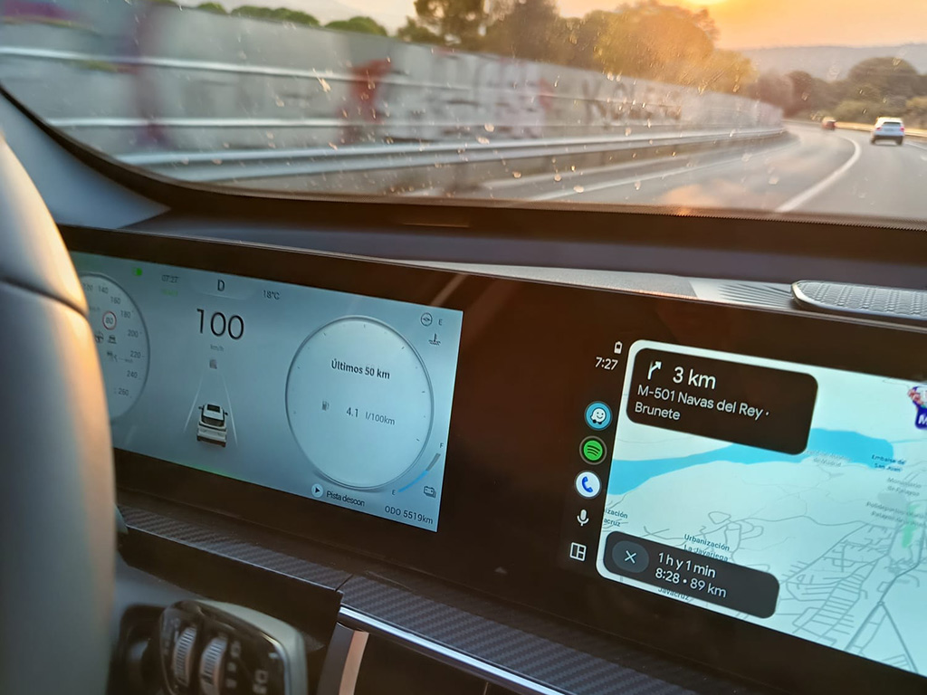 EBRO S700 HEV a prueba