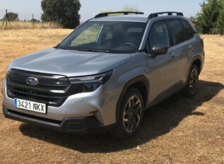 A prueba el Subaru Forester Hybrid