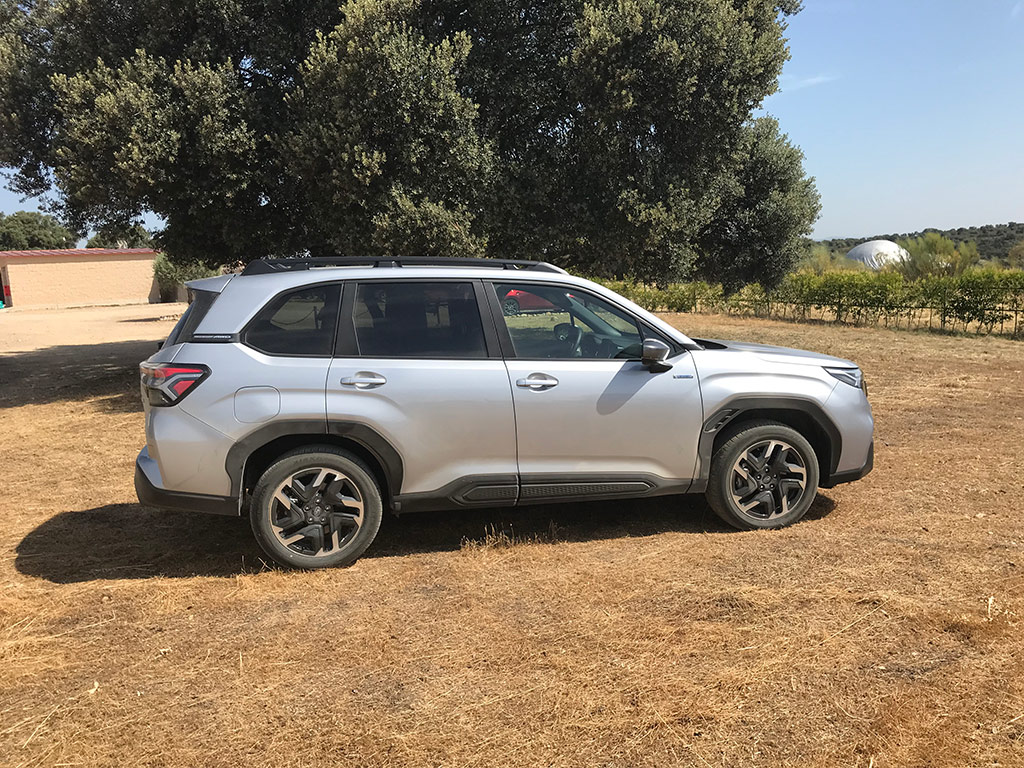 A prueba el Subaru Forester Hybrid