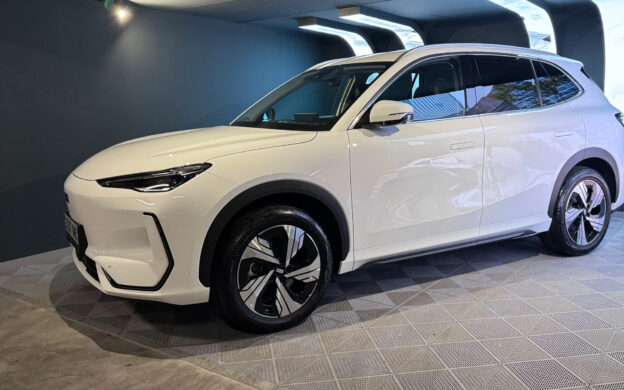Nuevo GEELY E5 I Prueba y review