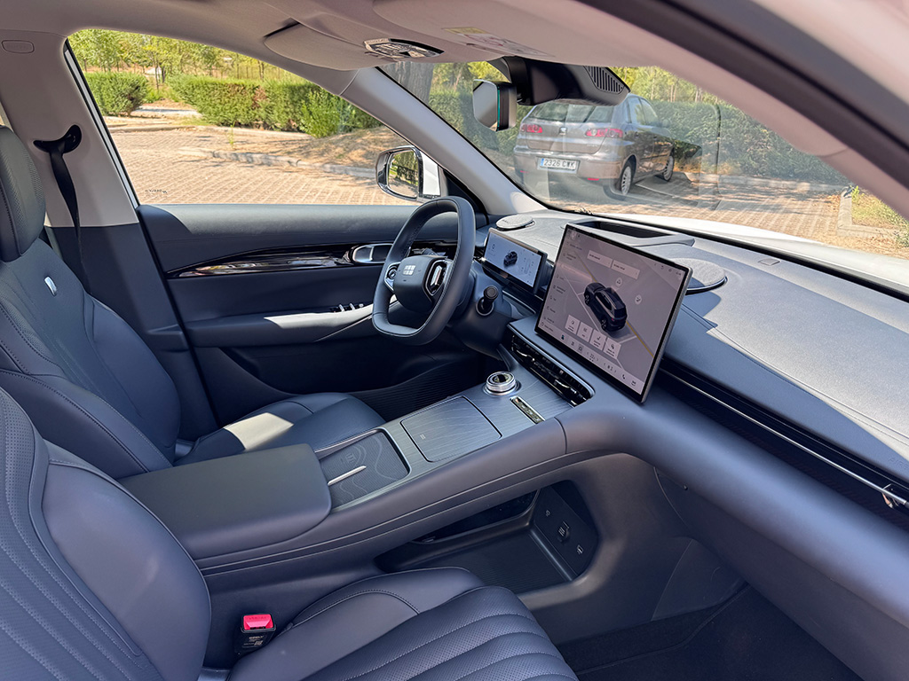 Nuevo GEELY E5 I Prueba y review