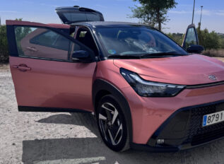 Probamos el nuevo Toyota Aygo X Cross HEV