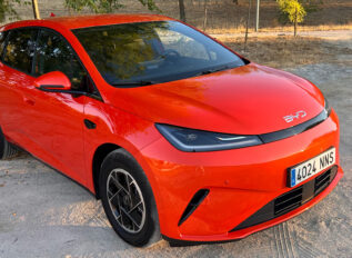 BYD Dolphin G DM-i, el primer híbrido enchufable del Segmento B