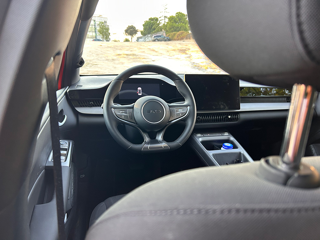 BYD Dolphin G DM-i, el primer híbrido enchufable del Segmento B