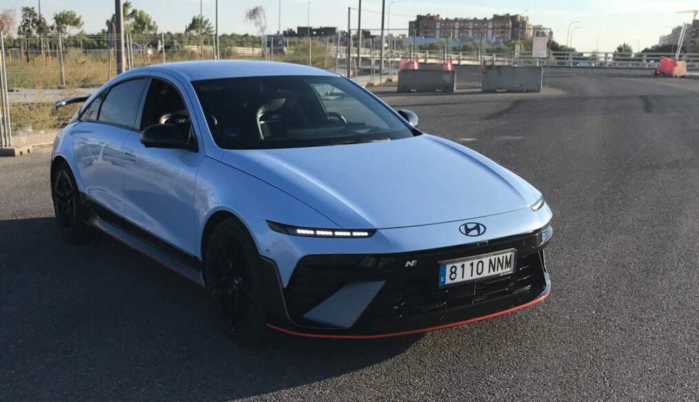 Hyundai IONIQ 6N, berlina deportiva 100% eléctrica
