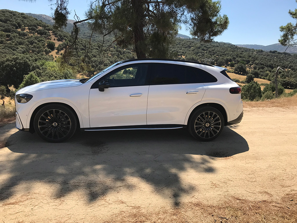 Prueba Nuevo Mercedes-Benz GLC 400, el más vendido ahora 100% Eléctrico